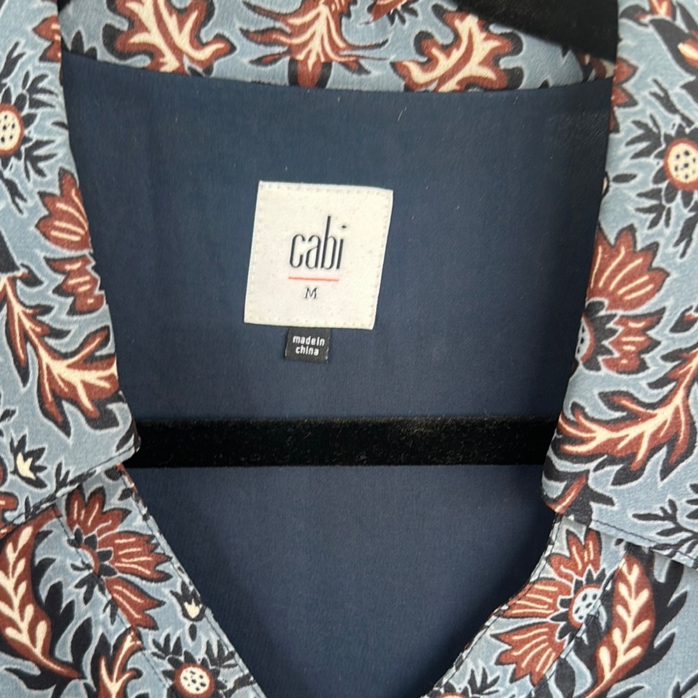 Chic Blue Patterned Dress - Picture 3 of 5